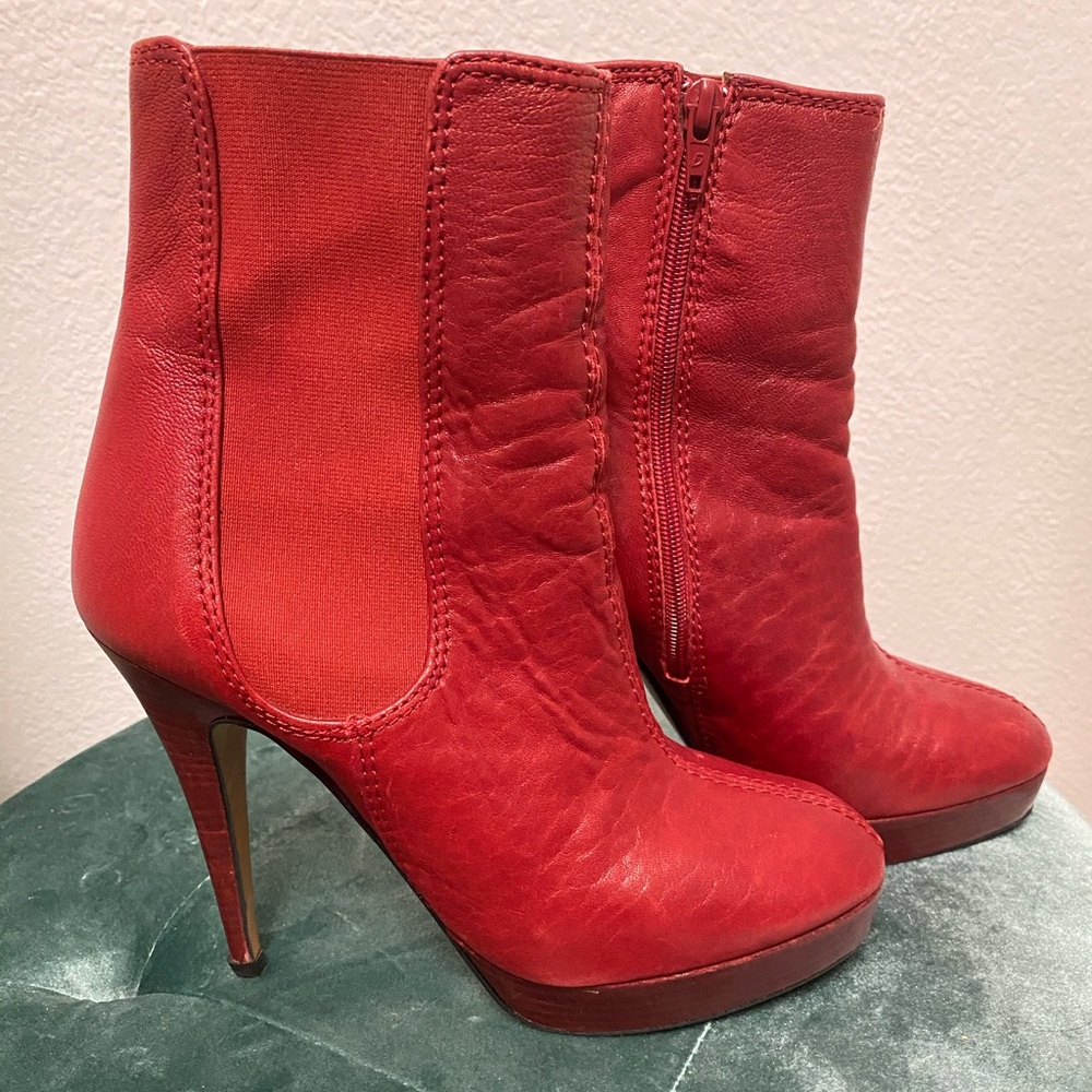 Gorgeous Zara boots Sz Eu 38 US 37.5